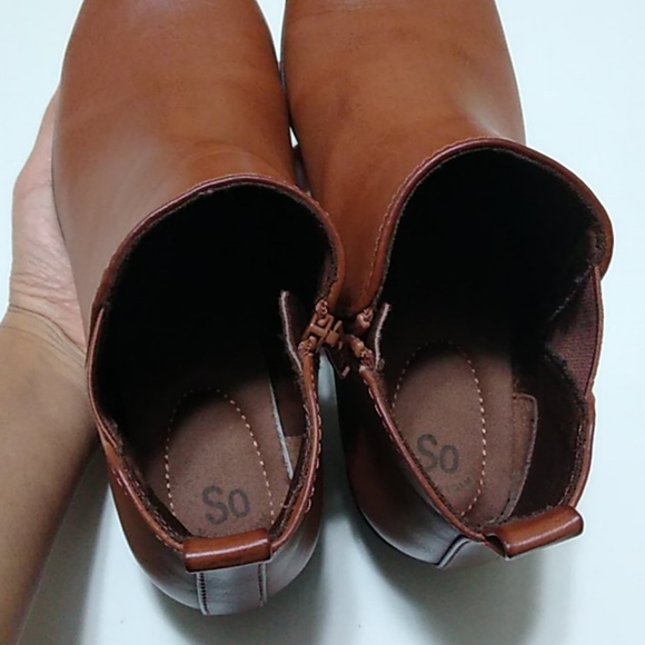 Comfortable ankle boots with memory foam footbed - Picture 8 of 12